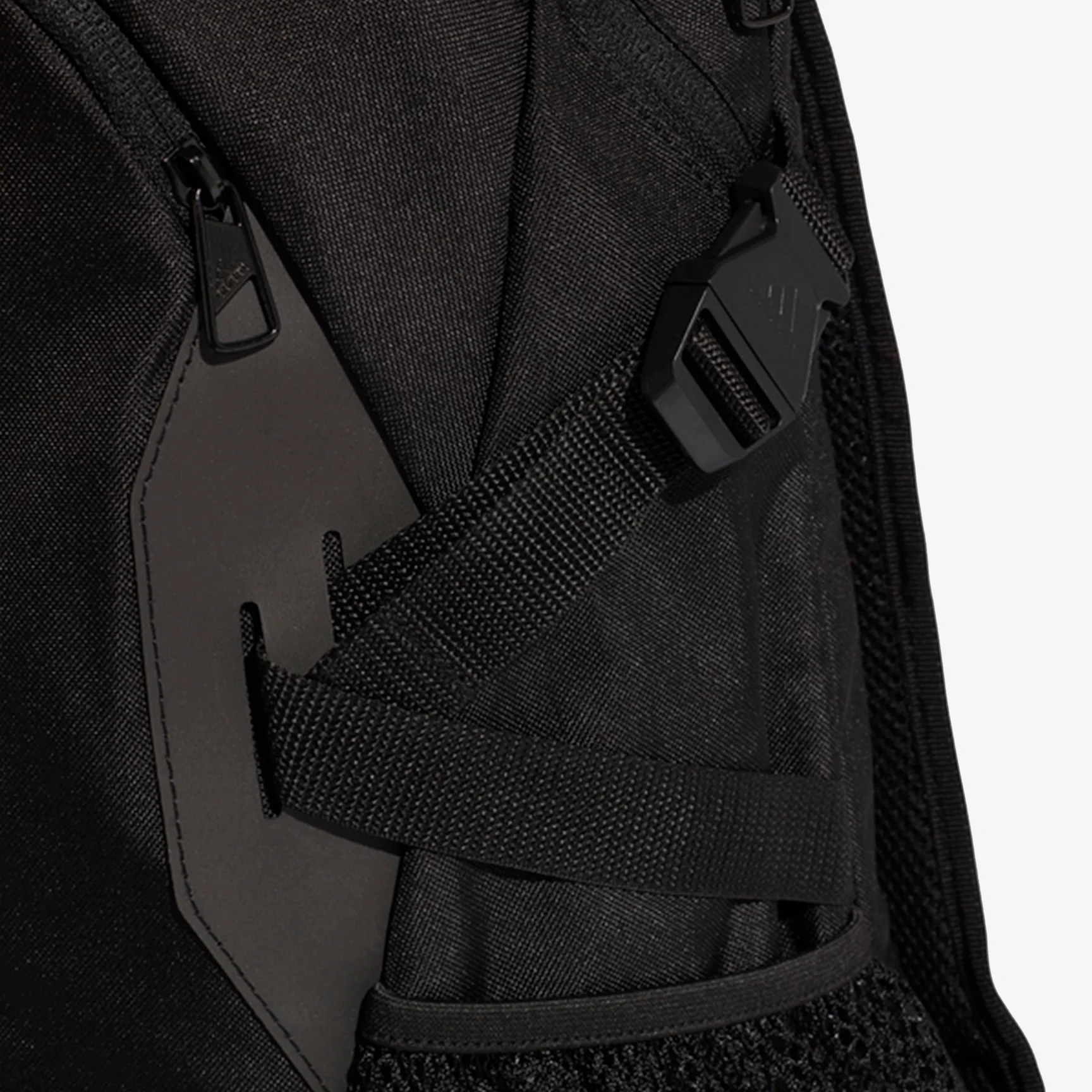 ADIDAS POWER 5 BACKPACK - Image 4