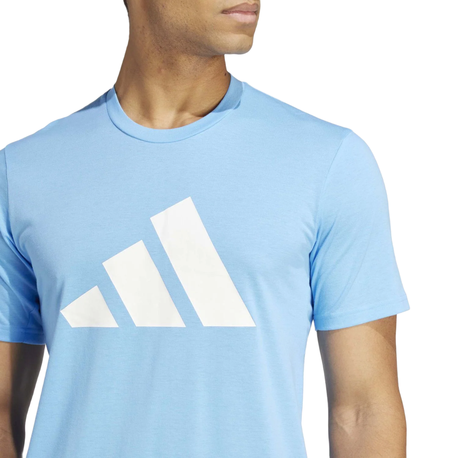 ADIDAS TRAIN LOGO T-SHIRT - Image 3