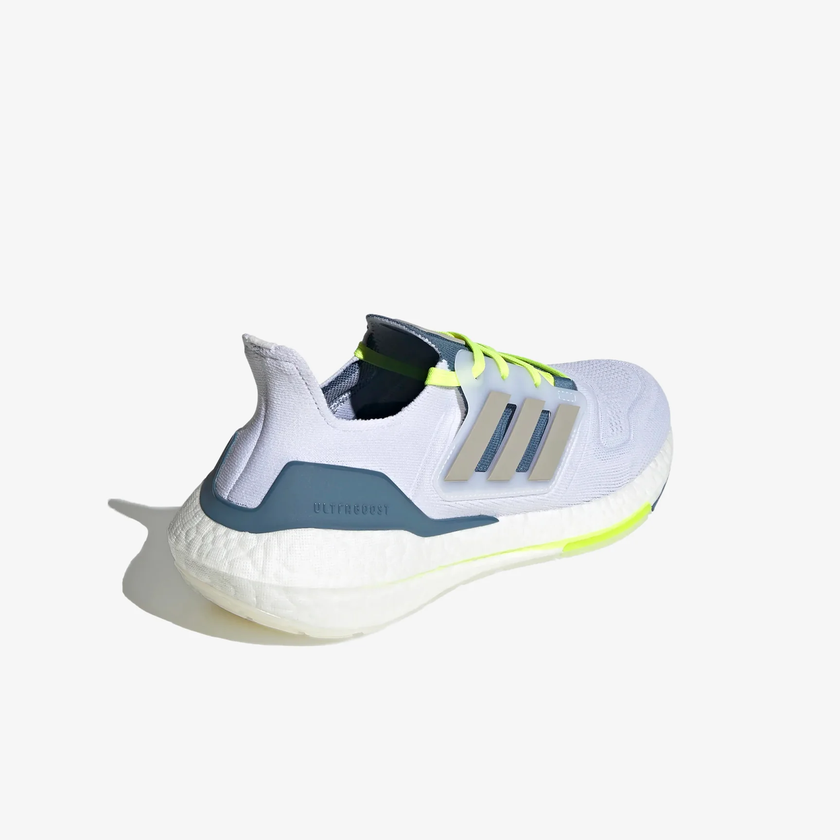 ADIDAS ULTRABOOST 22 - UNISEX - Image 3