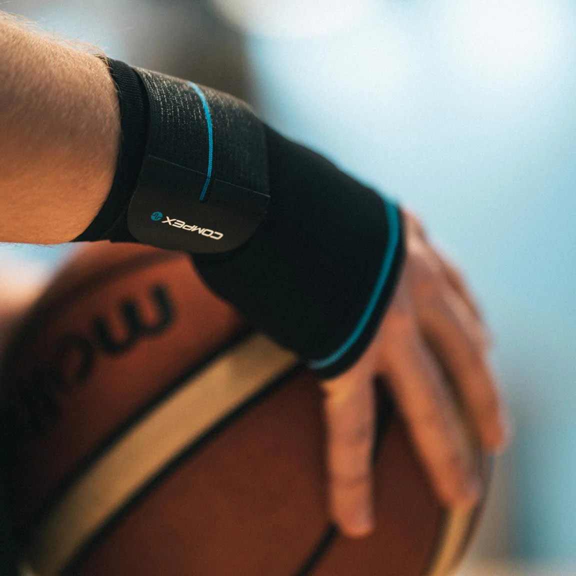 Compex Activ Wrist + - Image 4