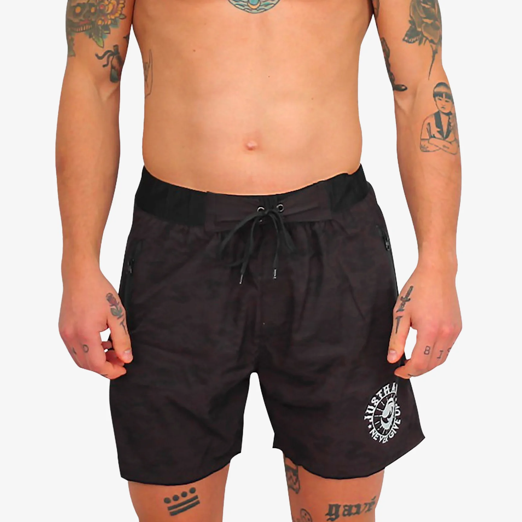 JUSTHANG NEVER GIVE UP CAMO MEN'S SHORTS