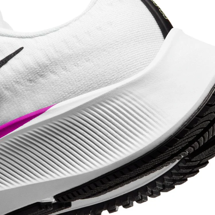 NIKE AIR ZOOM PEGASUS 37 - WOMAN - Image 3