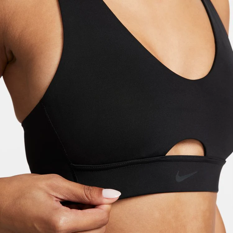 NIKE DRI-FIT INDY TOP PLUNGE CUTOUT- MEDIUM IMPACT - Image 3