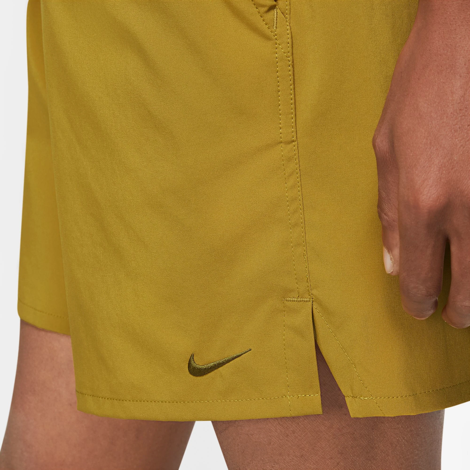 NIKE DRI-FIT SHORTS - Image 4