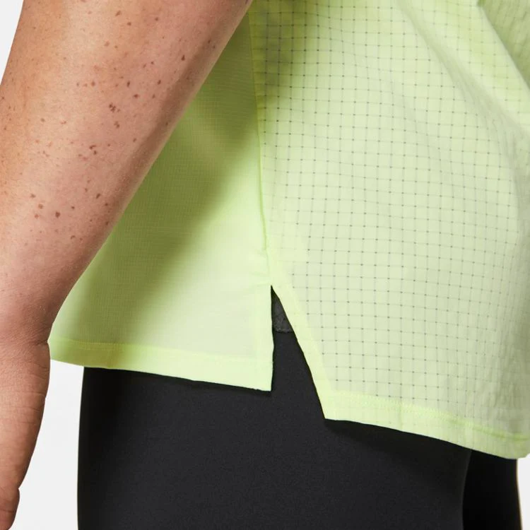 NIKE DRI-FIT TRAIL RISE 365 T-SHIRT - Image 5