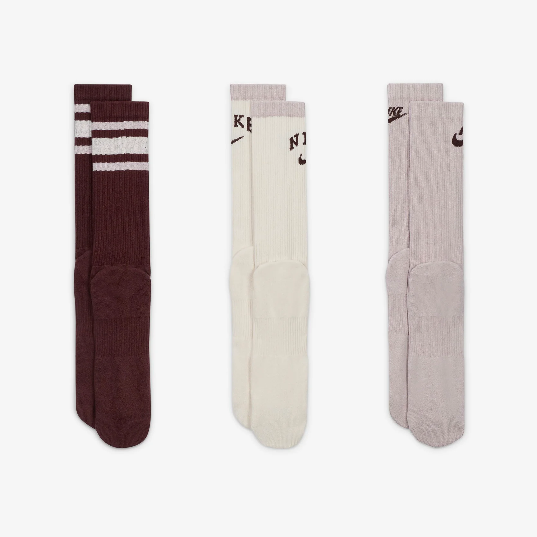NIKE EVERYDAY SOCKS - PACK OF 3