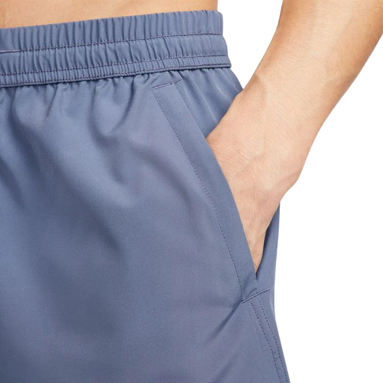 NIKE FORM 7IN SHORTS - Image 4