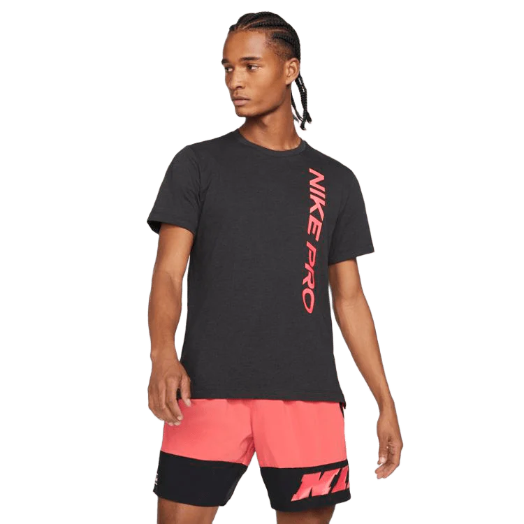 NIKE PRO T-SHIRT