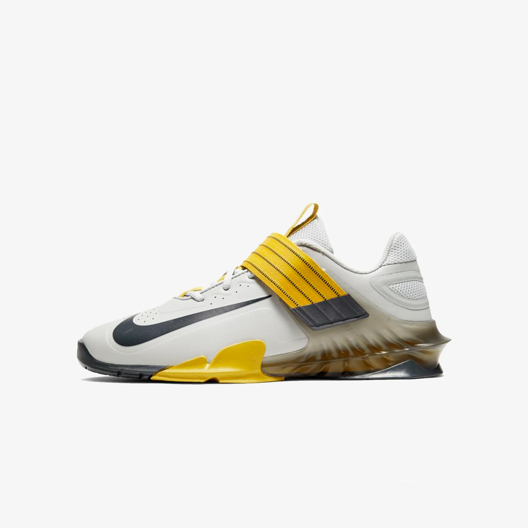 NIKE SAVALEOS