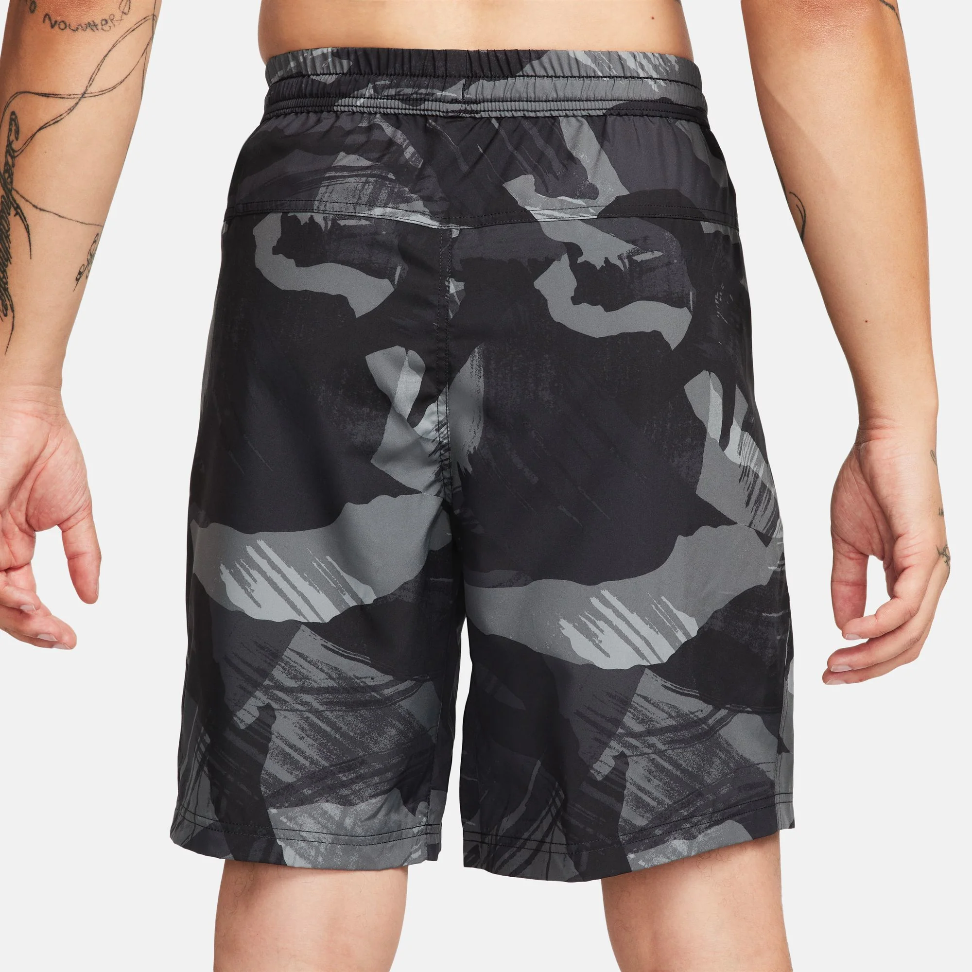 NIKE SHORTS - Image 2