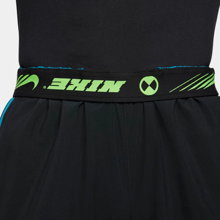 NIKE SPORT CLASH SHORTS - Image 4