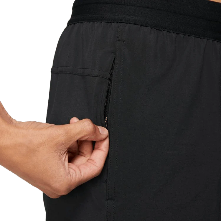 NIKE YOGA DRI-FIT  SHORTS - Image 4