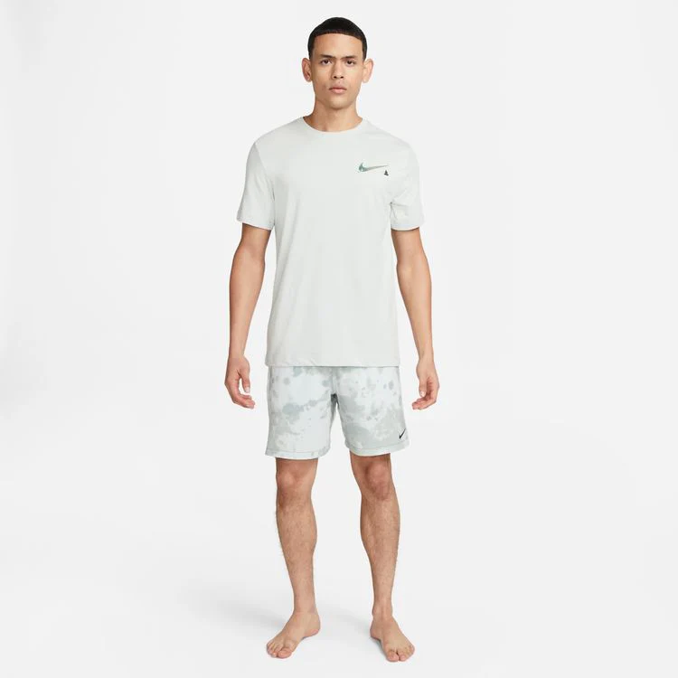 NIKE YOGA T-SHIRT - Image 3