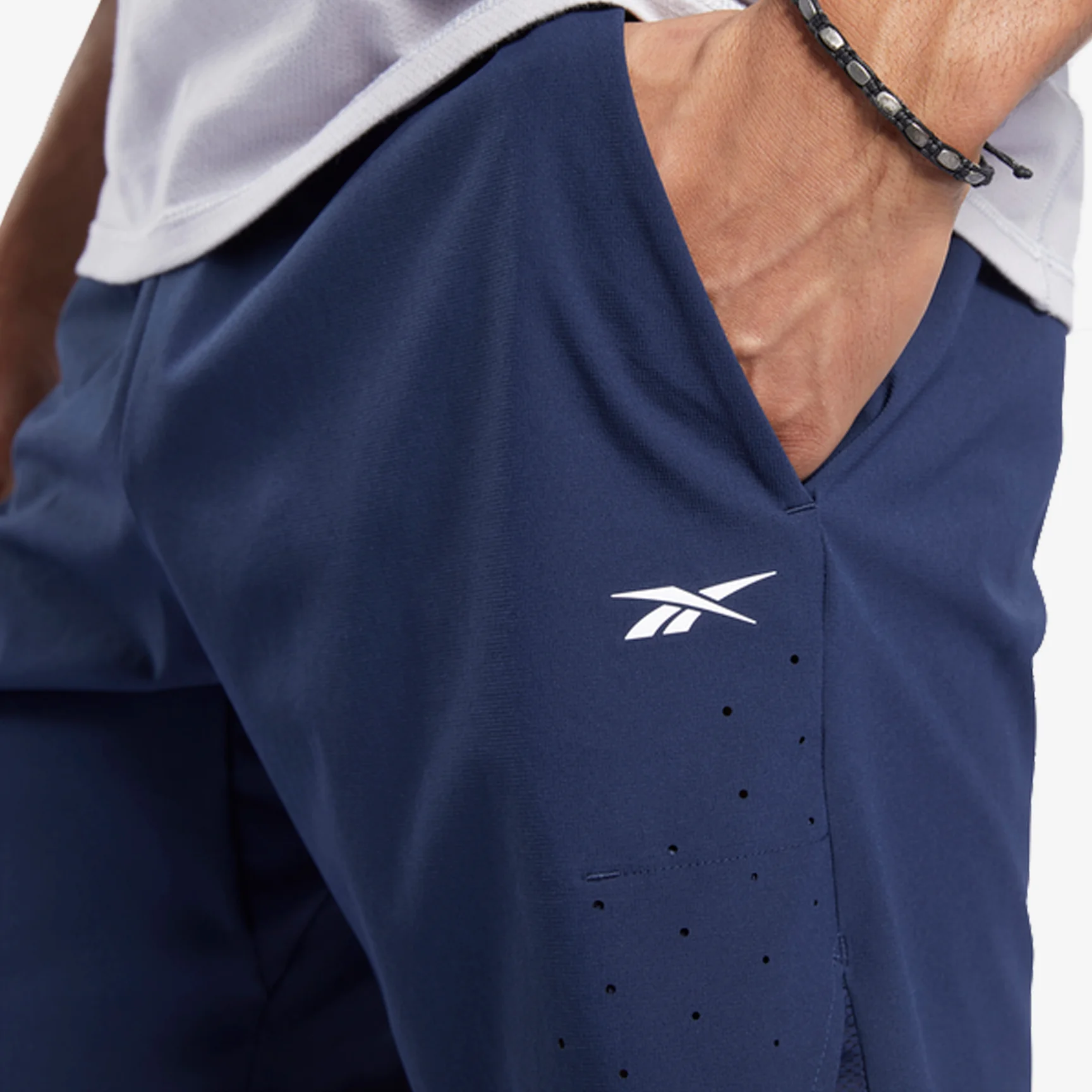 REEBOK UBF EPIC SHORT - Image 4