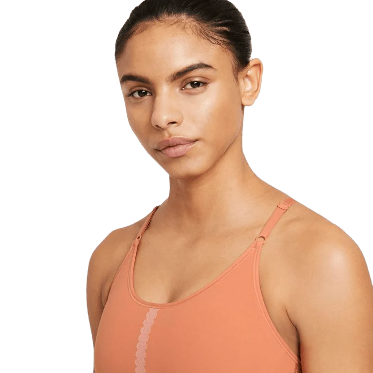 TOP NIKE YOGA DRI-FIT INDY - LOW IMPACT - Image 4