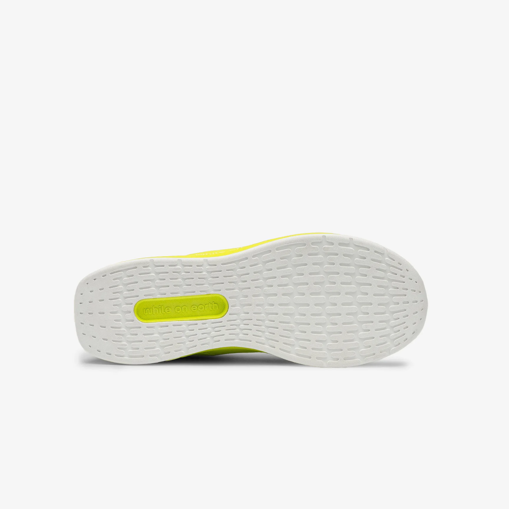 WHILE ON EARTH MOVE TRAINER - Image 5