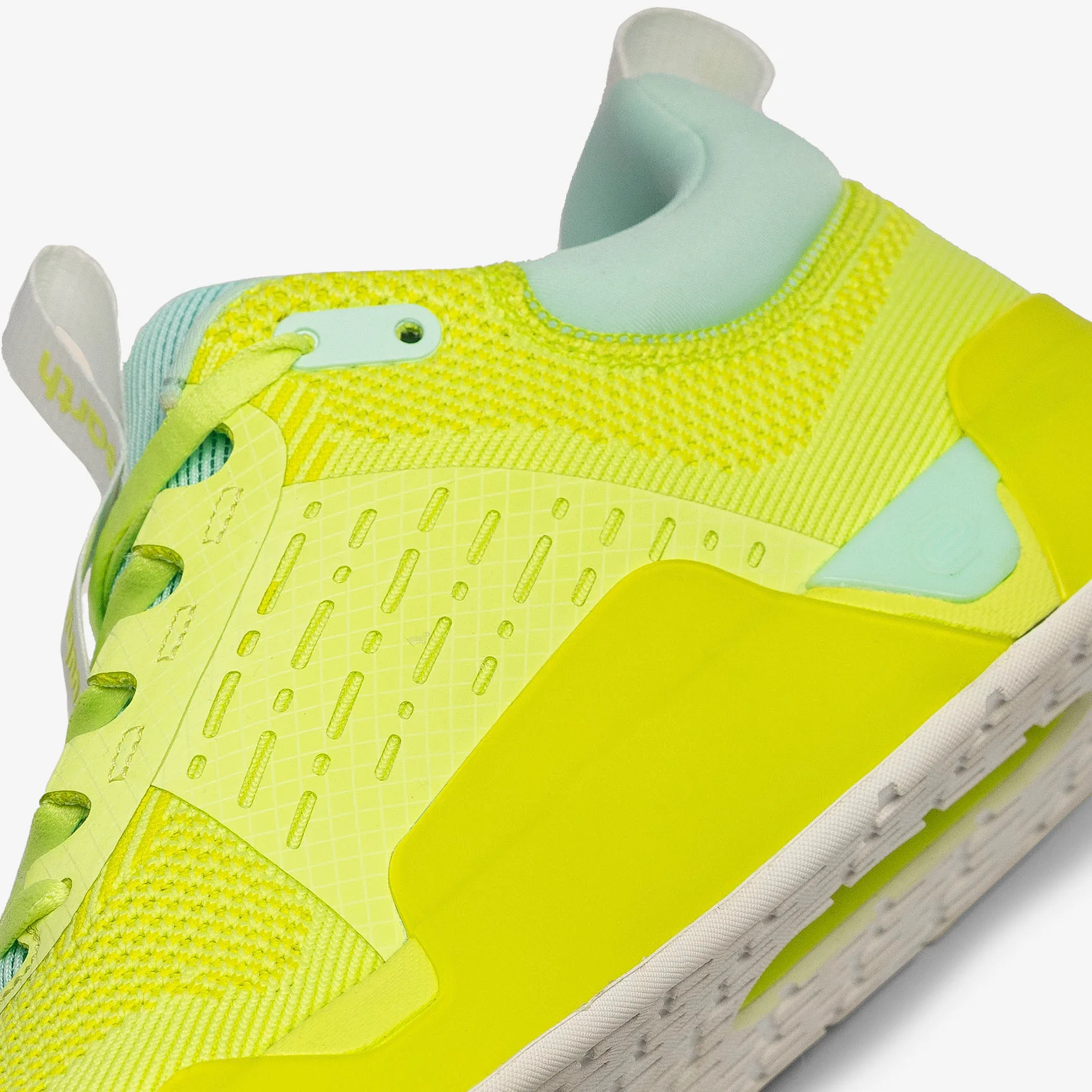 WHILE ON EARTH MOVE TRAINER - Image 8