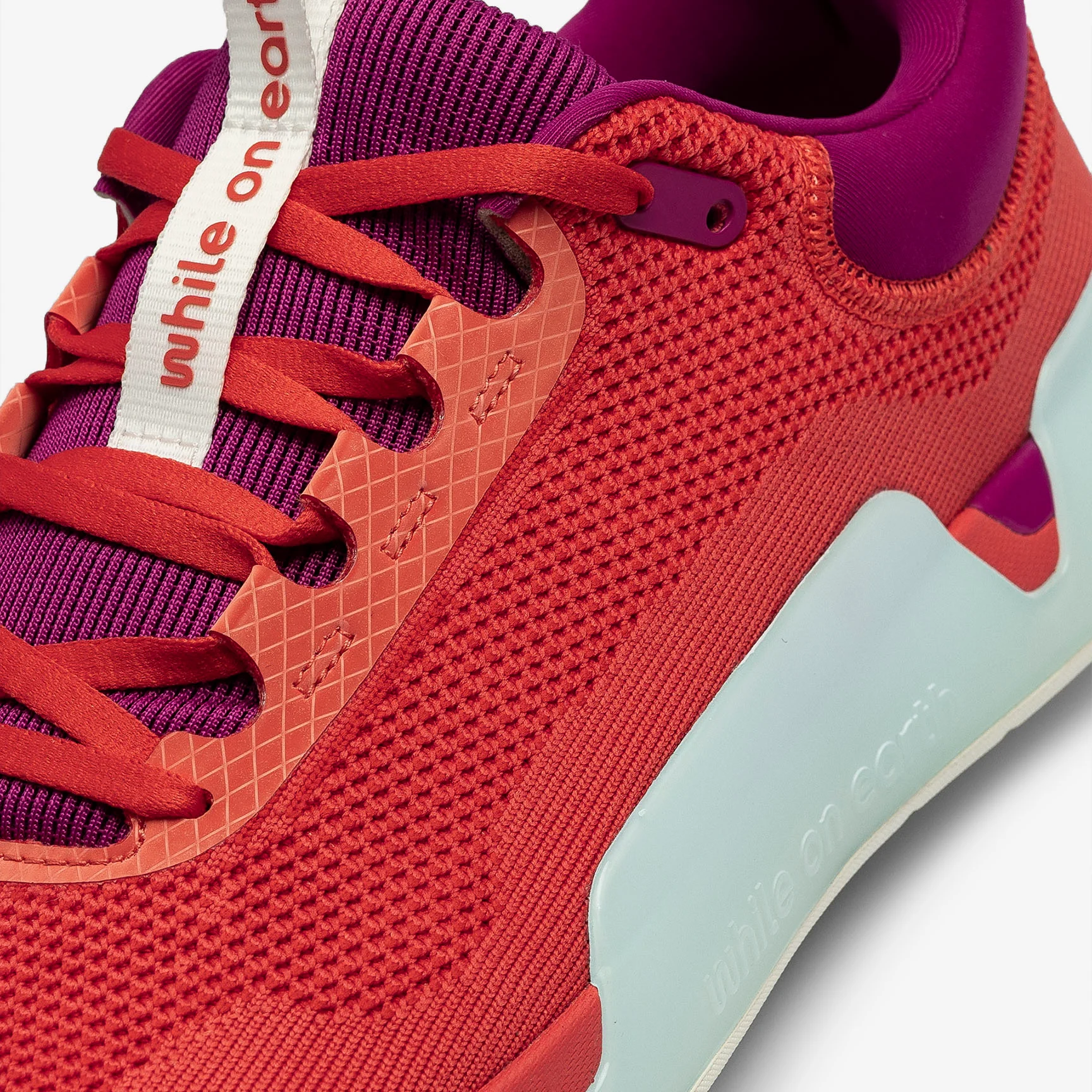 WHILE ON EARTH MOVE TRAINER - Image 11